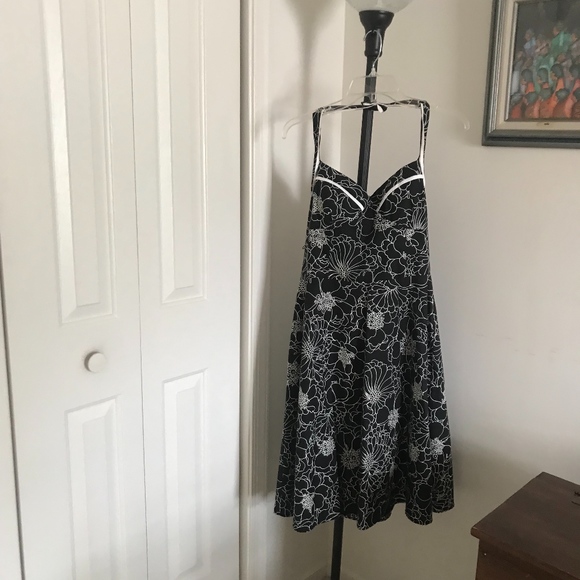 Sun Dress - Picture 1 of 1
